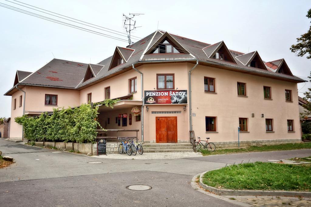 Šatov 萨托斯科酸橙旅馆酒店 外观 照片