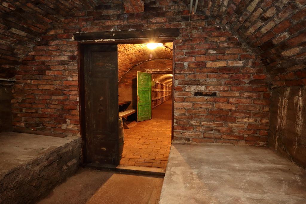Šatov 萨托斯科酸橙旅馆酒店 外观 照片