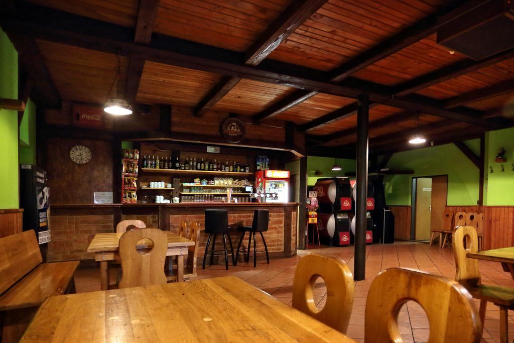 Šatov 萨托斯科酸橙旅馆酒店 外观 照片