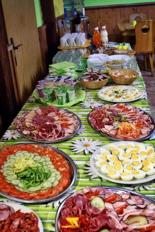 Šatov 萨托斯科酸橙旅馆酒店 外观 照片